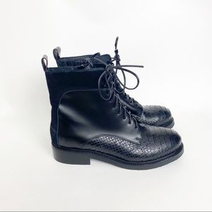 Jeffrey Campbell Fischer Lace Up leather Boot EUC